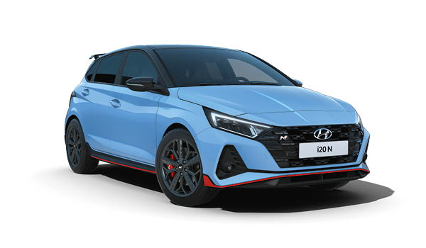 zu sehen ist ein blauer Hyundai i20 N