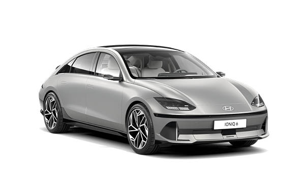 zu sehen ist ein silberner Hyundai IONIQ 6