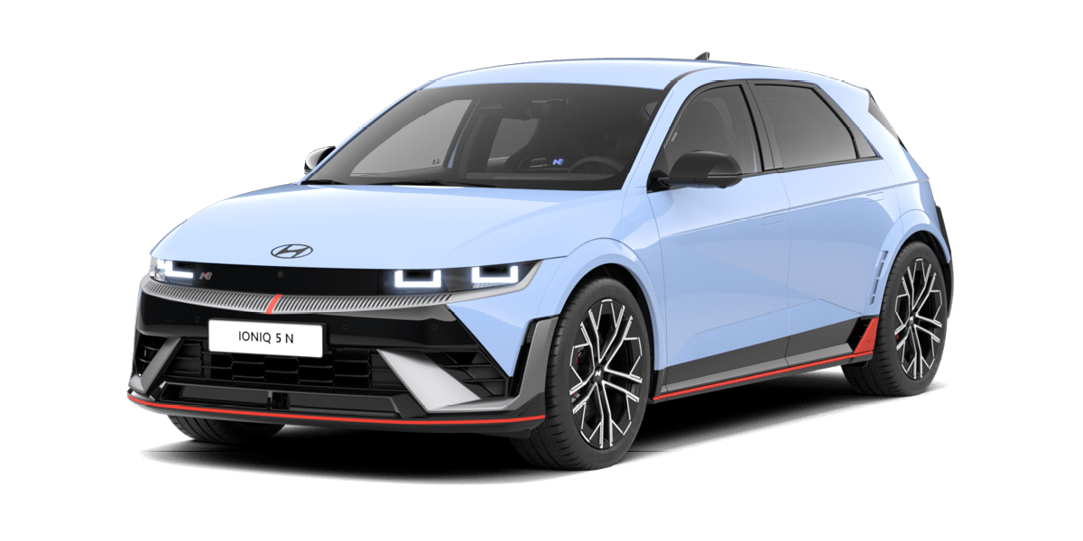 zu sehen ist ein hellblauer Hyundai IONIQ 5 schräg von der Seite